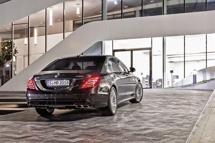 Soi Mercedes S65 AMG 2015 gia 12 ty sap ra mat tai VN-Hinh-13